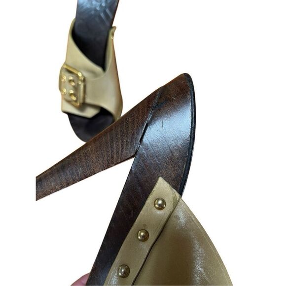 Burberry Olive Green Leather Gold Buckle Platform Stiletto Heels EU 39 US 8 - Picture 10 of 15